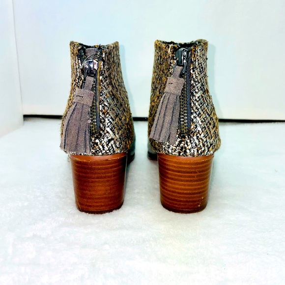 Toms Leila Gray Short Boots - Picture 6 of 9